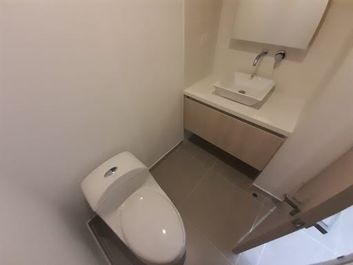Apartamento de 3 alcobas en arriendo en Loma Del Escobero, Envigado, 147 m² · foto 7 de 17