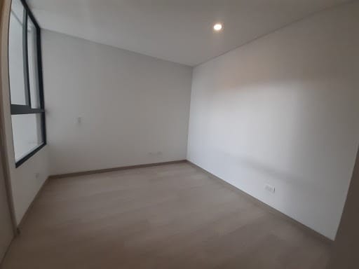 Apartamento de 3 alcobas en arriendo en Loma Del Escobero, Envigado, 147 m² · foto 10 de 17