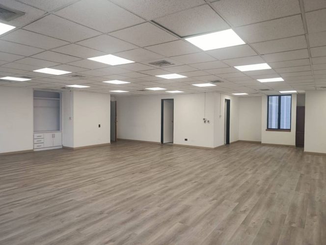 Oficina en arriendo en Patio Bonito, Medellín, 125 m² · foto 7 de 13