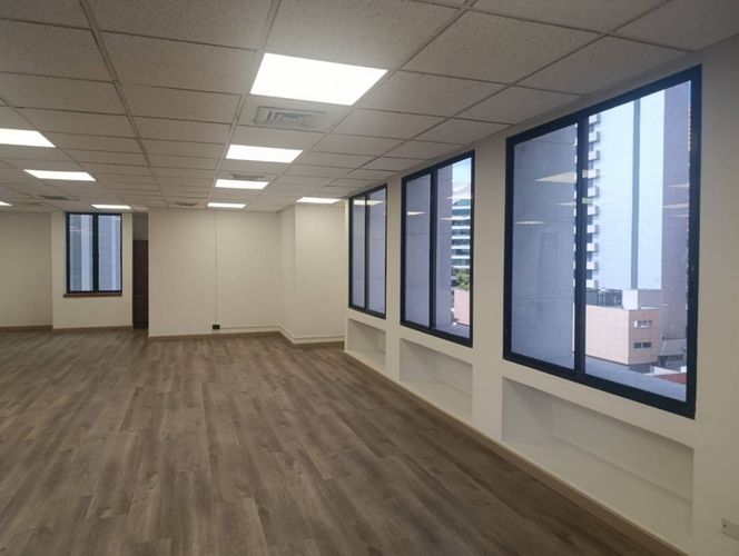 Oficina en arriendo en Patio Bonito, Medellín, 125 m² · foto 10 de 13