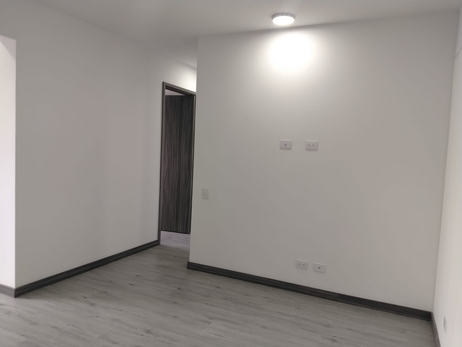 Apartamento en arriendo en El Poblado, Medellín · foto 6 de 20