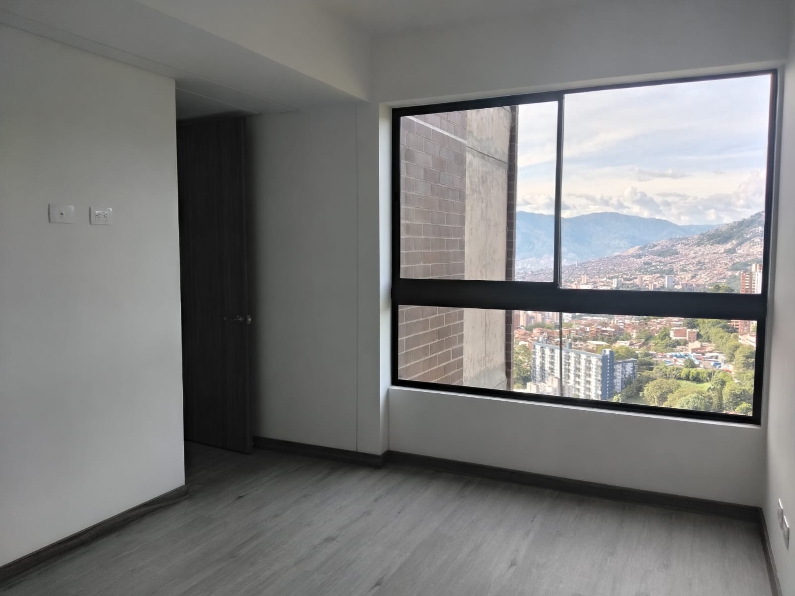 Apartamento en arriendo en El Poblado, Medellín · foto 8 de 20
