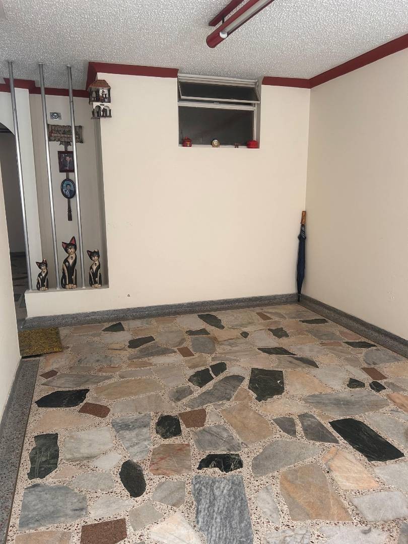 Casa en venta en Valladolid, Bogotá · foto 2 de 24
