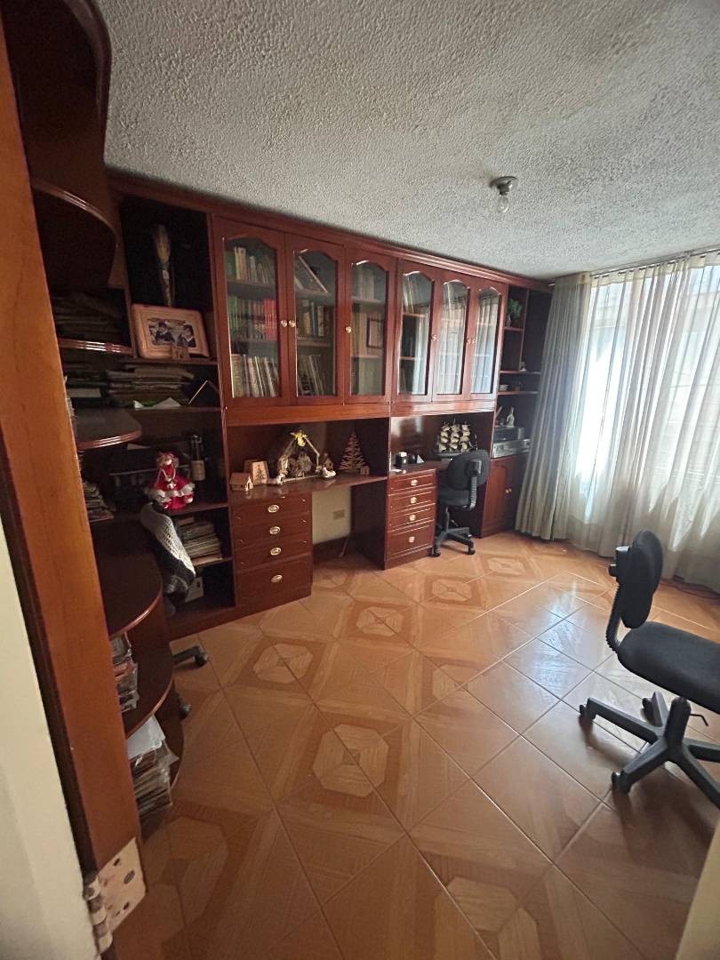 Casa en venta en Valladolid, Bogotá · foto 23 de 24