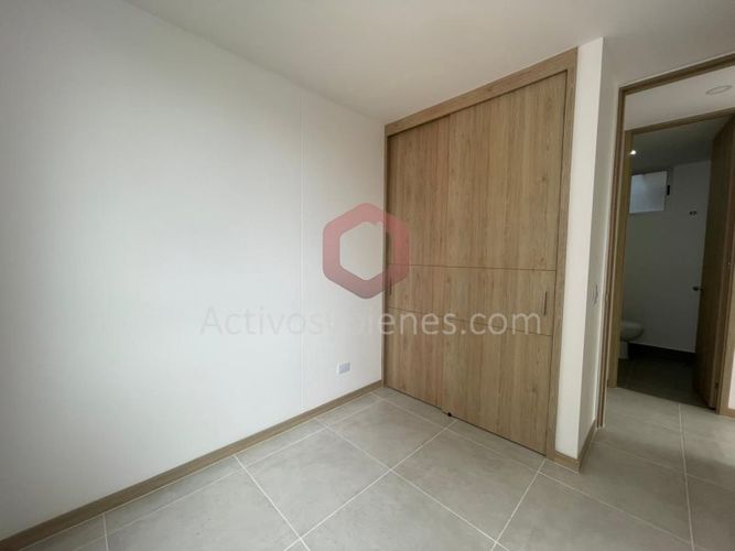 Apartamento de 2 alcobas en venta en Ub. Ojo De Agua, Rionegro, 78 m² · foto 10 de 13