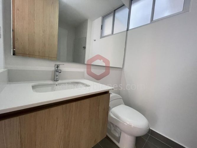 Apartamento de 2 alcobas en venta en Ub. Ojo De Agua, Rionegro, 78 m² · foto 12 de 13