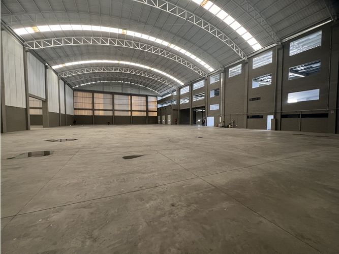 Bodega en arriendo en Siberia, Cota, 3289 m² · foto 4 de 24