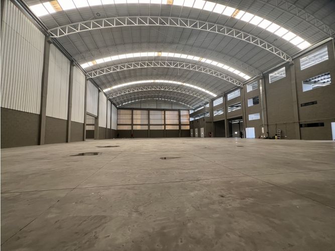 Bodega en arriendo en Siberia, Cota, 3289 m² · foto 9 de 24