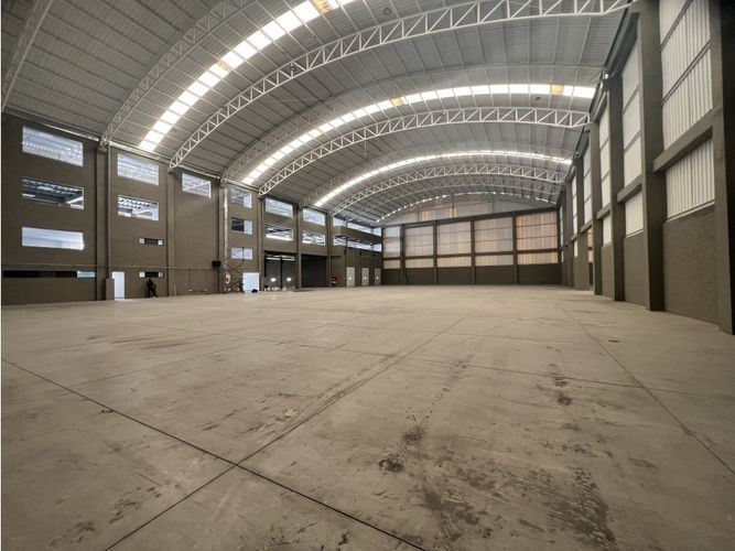 Bodega en arriendo en Siberia, Cota, 3289 m² · foto 22 de 24