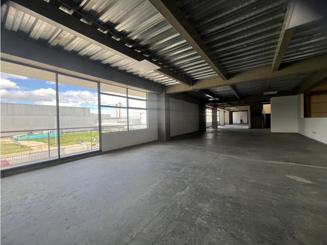 Bodega en arriendo en Siberia, Cota, 3289 m² · foto 23 de 24