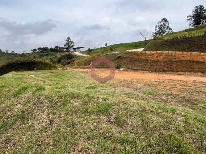 Lote en venta en Centro, Rionegro, 2128 m² · foto 7 de 9