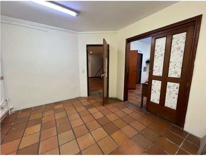 Casa de 8 alcobas en venta en San Antonio, Cali, 754 m² · foto 12 de 20