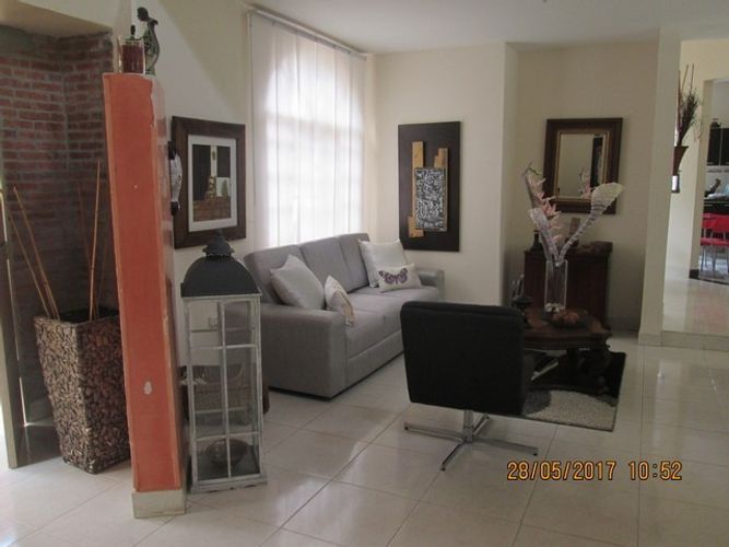 Casa de 3 alcobas en venta en Asentamiento Neiva Ya, Neiva, 500 m² · foto 5 de 24