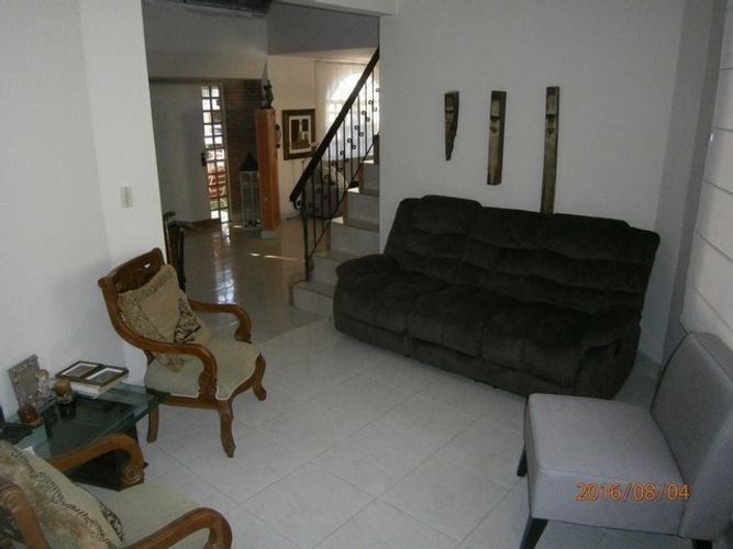 Casa de 3 alcobas en venta en Asentamiento Neiva Ya, Neiva, 500 m² · foto 9 de 24
