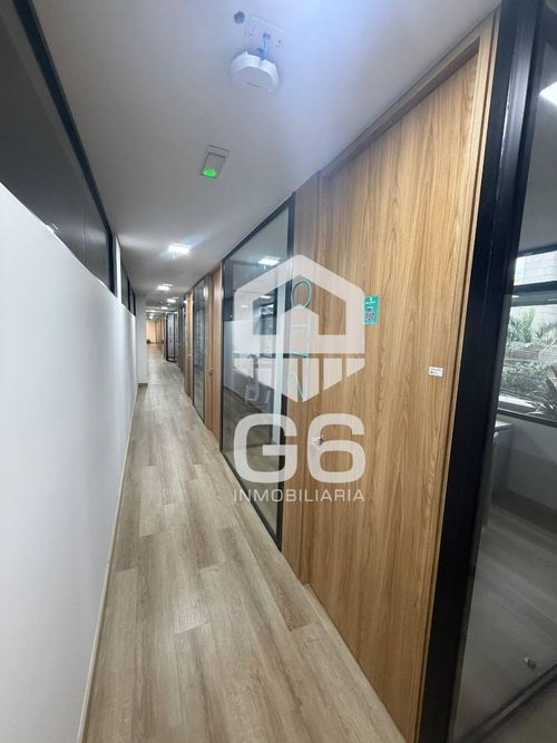 Oficina en arriendo en Los Colores, Medellín, 7 m² · foto 6 de 20