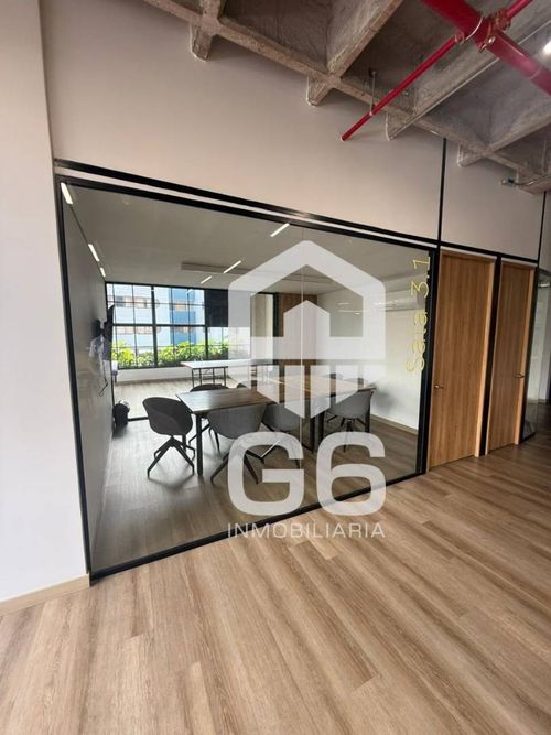 Oficina en arriendo en Los Colores, Medellín, 7 m² · foto 7 de 20