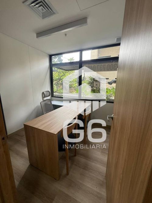 Oficina en arriendo en Los Colores, Medellín, 6 m² · foto 7 de 23