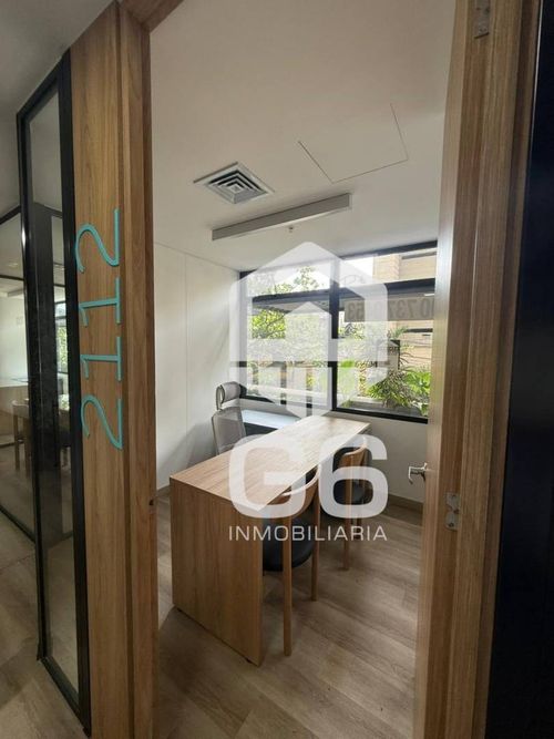 Oficina en arriendo en Los Colores, Medellín, 6 m² · foto 8 de 23