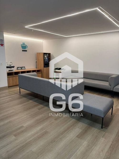 Oficina en arriendo en Los Colores, Medellín, 6 m² · foto 20 de 23