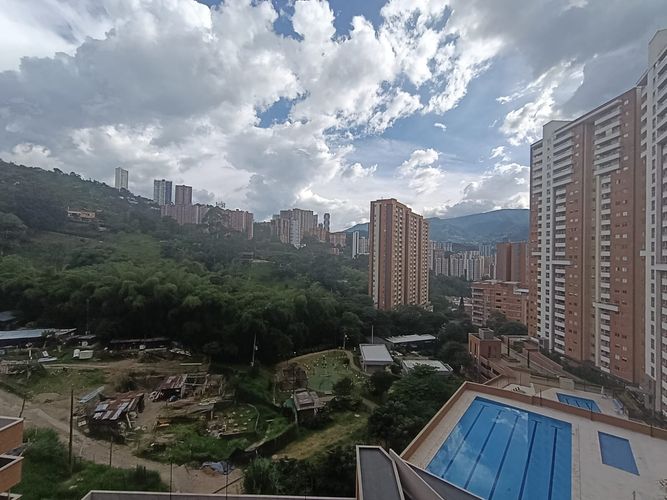 Apartamento de 2 alcobas en arriendo en Las Lomitas, Sabaneta, 70 m² · foto 9 de 20