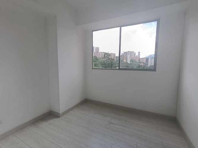 Apartamento de 2 alcobas en arriendo en Las Lomitas, Sabaneta, 70 m² · foto 15 de 20