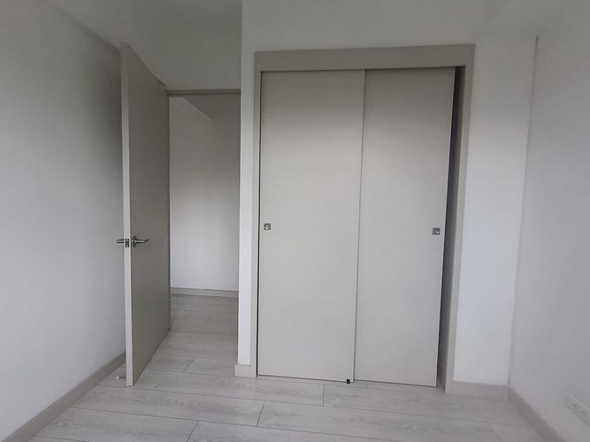 Apartamento de 2 alcobas en arriendo en Las Lomitas, Sabaneta, 70 m² · foto 16 de 20