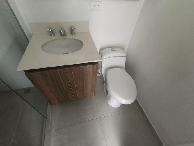 Apartamento de 2 alcobas en arriendo en Las Lomitas, Sabaneta, 70 m² · foto 18 de 20