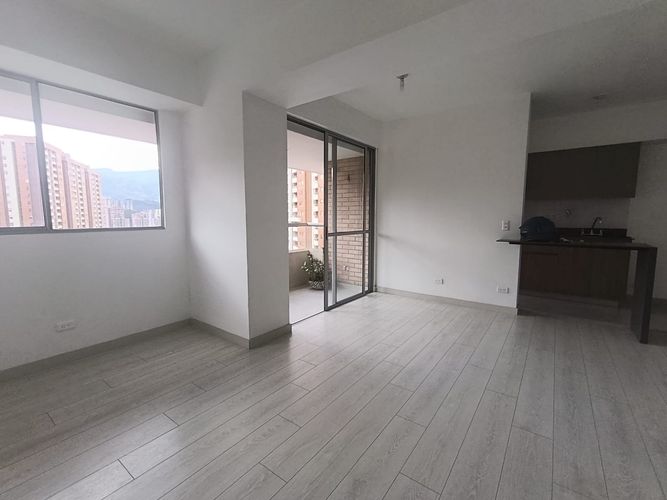 Apartamento de 2 alcobas en arriendo en Las Lomitas, Sabaneta, 70 m² · foto 20 de 20