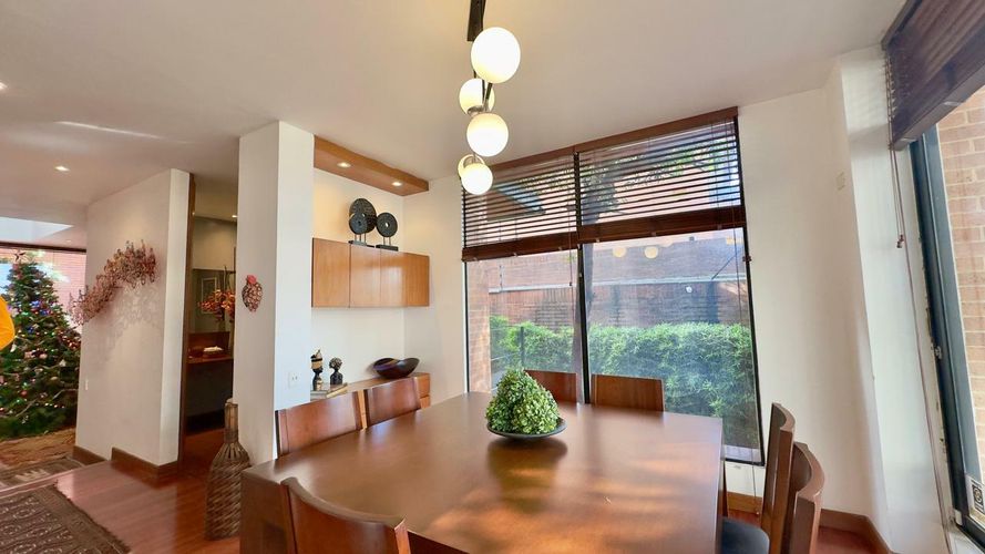 Apartamento de 4 alcobas en venta en Chicó Reservado, Bogotá, 347 m² · foto 7 de 13