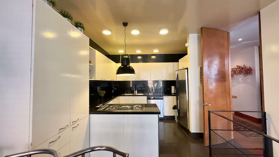Apartamento de 4 alcobas en venta en Chicó Reservado, Bogotá, 347 m² · foto 8 de 13