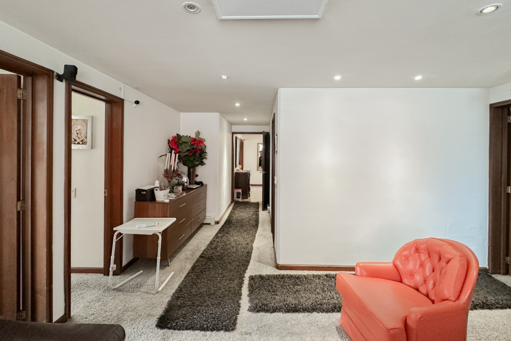 Apartamento en venta en El Refugio, Bogotá · foto 16 de 24