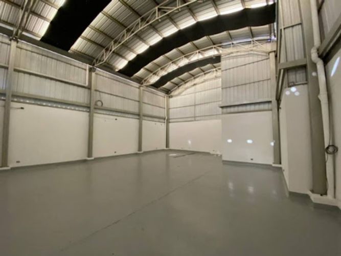 Bodega en arriendo en Centro, Rionegro, 300 m² · foto 3 de 17