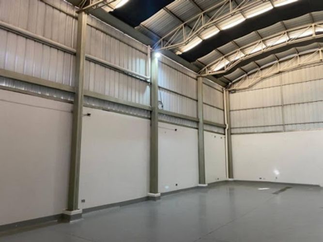 Bodega en arriendo en Centro, Rionegro, 300 m² · foto 5 de 17