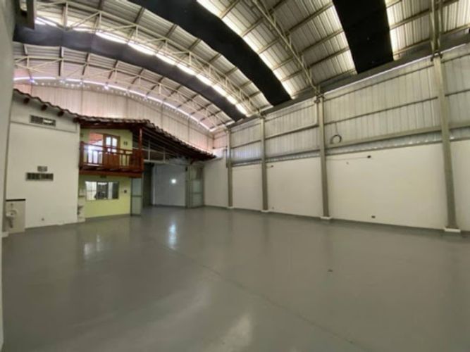 Bodega en arriendo en Centro, Rionegro, 300 m² · foto 13 de 17