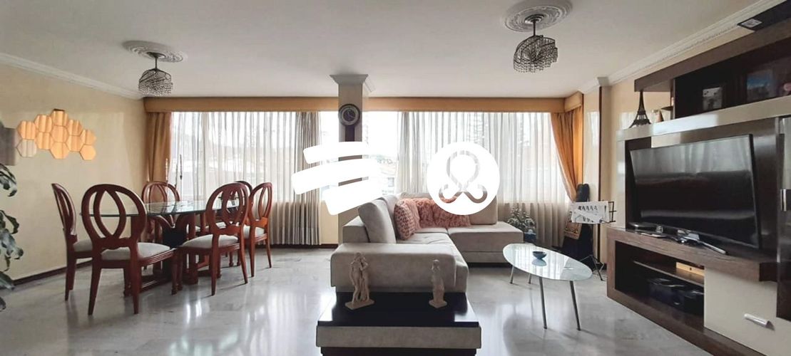 Apartamento de 3 alcobas en venta en Calatrava, Bogotá, 113 m² · foto 2 de 12