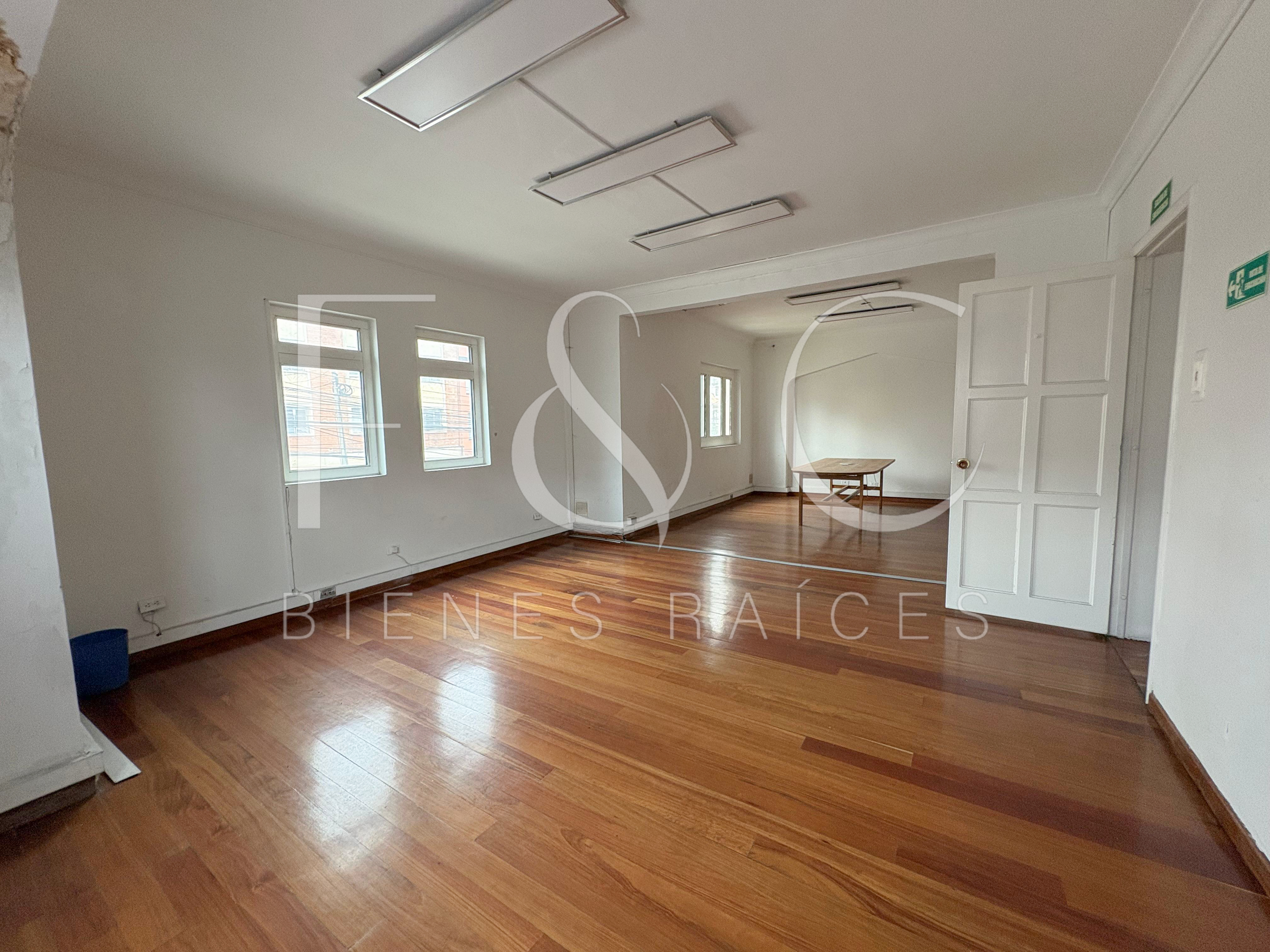 Casa en venta en Teusaquillo, Bogotá · foto 3 de 14