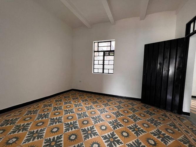 Casa de 7 alcobas en venta en Belen, Ibagué, 320 m² · foto 6 de 24