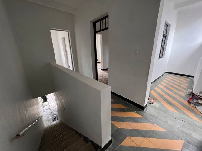 Casa de 7 alcobas en venta en Belen, Ibagué, 320 m² · foto 11 de 24