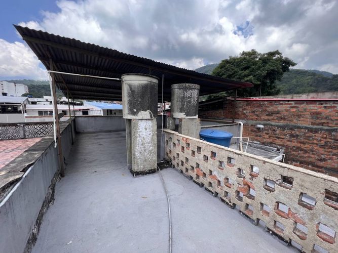 Casa de 7 alcobas en venta en Belen, Ibagué, 320 m² · foto 19 de 24