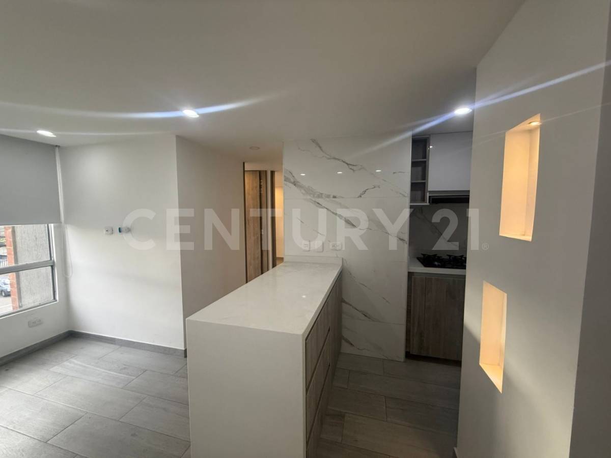 Apartamento en venta en Toberin, Bogotá · foto 3 de 19