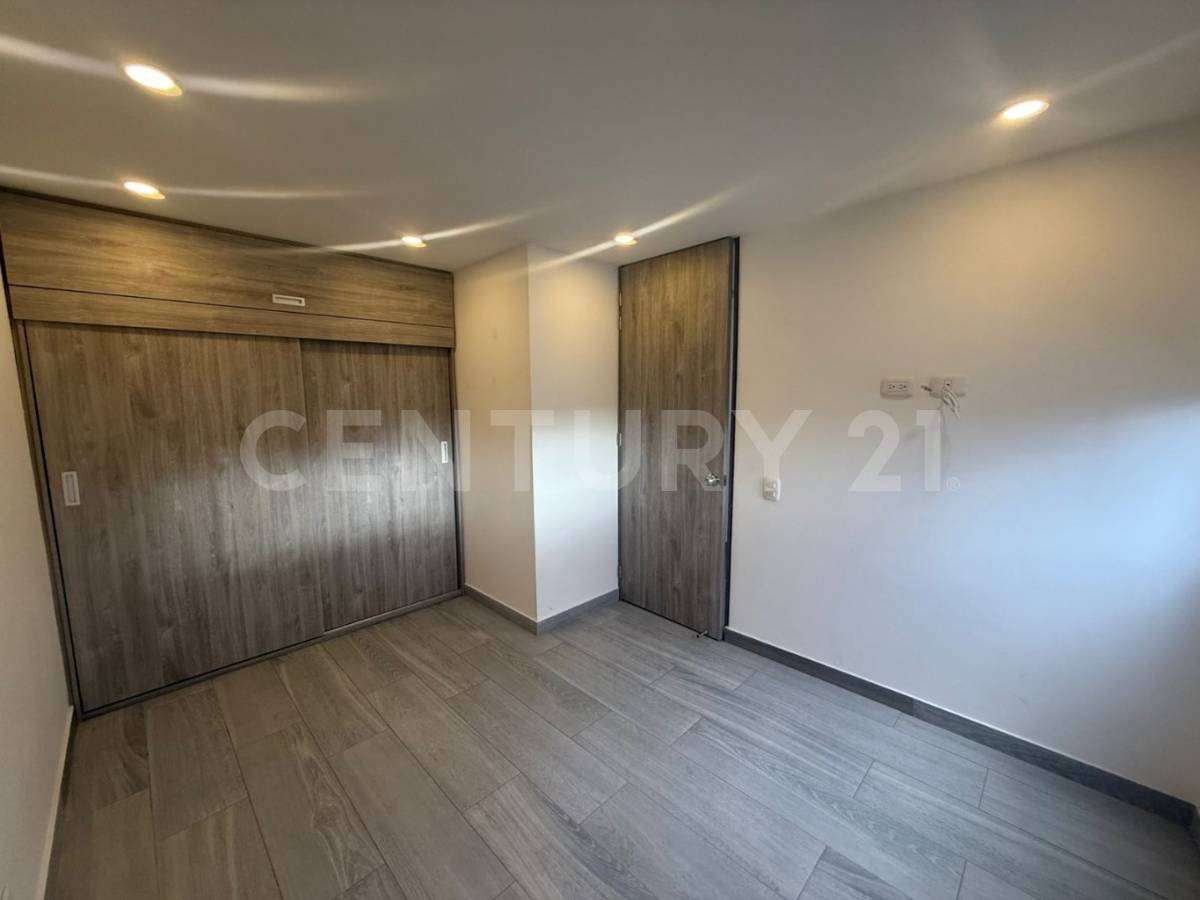 Apartamento en venta en Toberin, Bogotá · foto 11 de 19