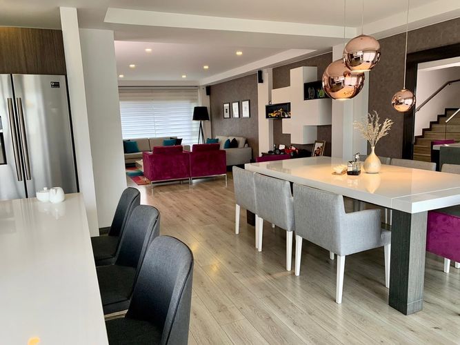 Casa de 5 alcobas en venta en Suba Urbano, Bogotá, 300 m² · foto 5 de 20