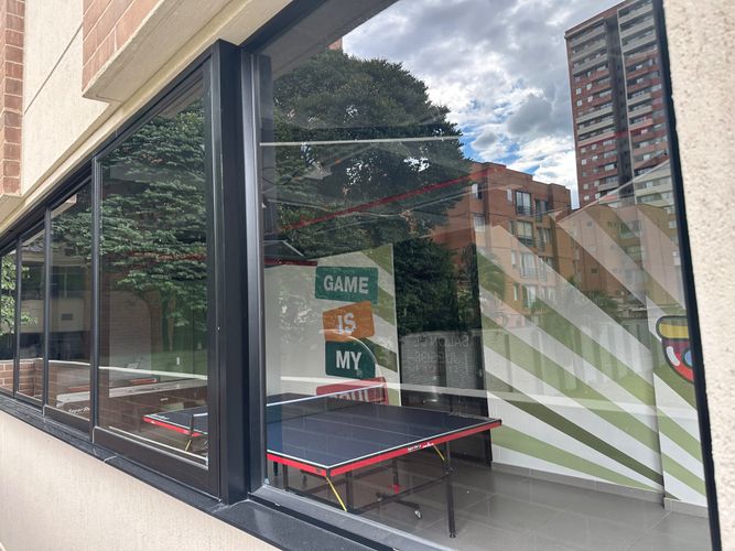Apartamento de 3 alcobas en venta en Los Colores, Medellín, 87 m² · foto 17 de 24