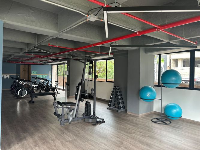 Apartamento de 3 alcobas en venta en Los Colores, Medellín, 87 m² · foto 15 de 24