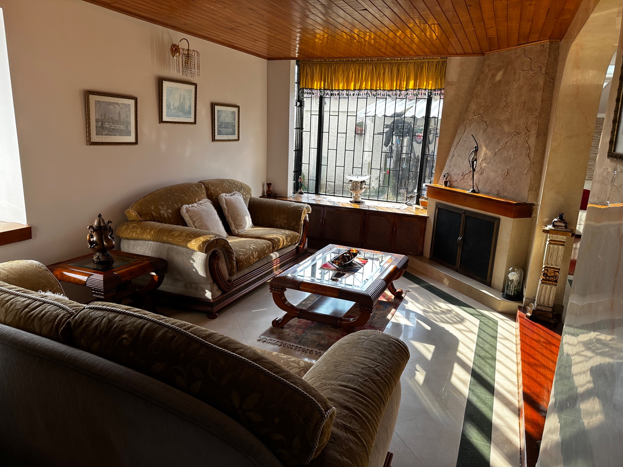 Casa en venta en Villa Magdala, Bogotá · foto 6 de 23