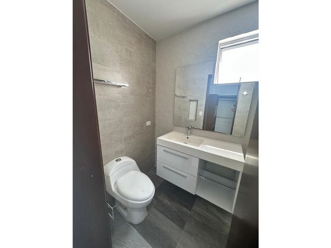 Casa de 3 alcobas en venta en Valle Del Lili, Cali, 98 m² · foto 7 de 24