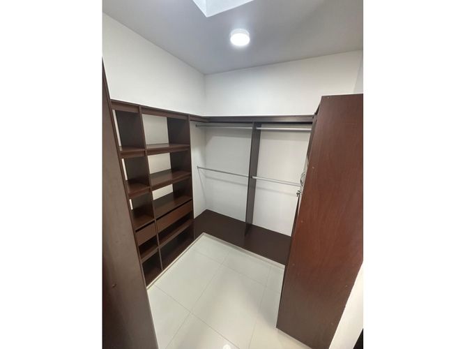 Casa de 3 alcobas en venta en Valle Del Lili, Cali, 98 m² · foto 9 de 24