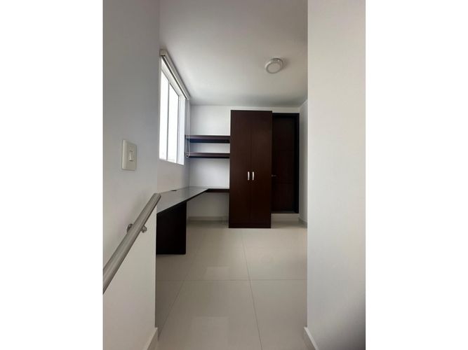 Casa de 3 alcobas en venta en Valle Del Lili, Cali, 98 m² · foto 21 de 24