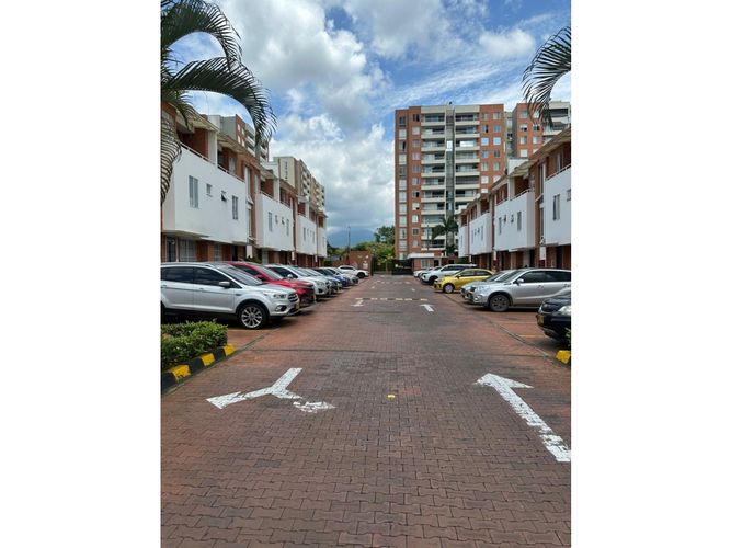 Casa de 3 alcobas en venta en Valle Del Lili, Cali, 98 m² · foto 23 de 24