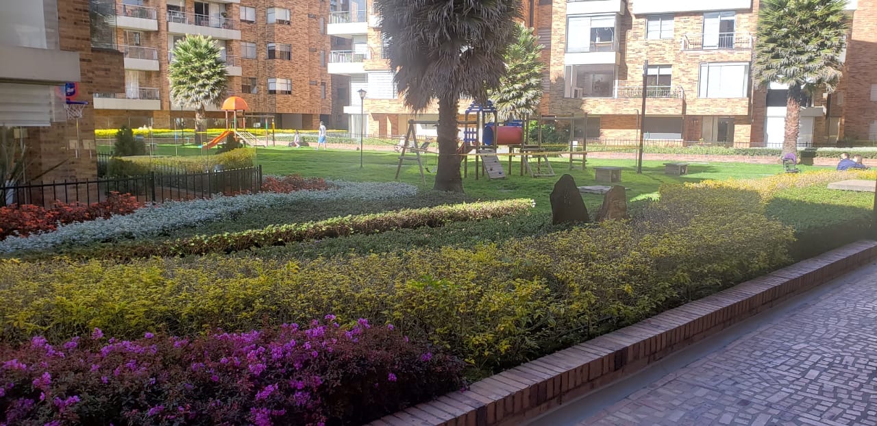 Casa en venta en La Calleja, Bogotá · foto 3 de 24